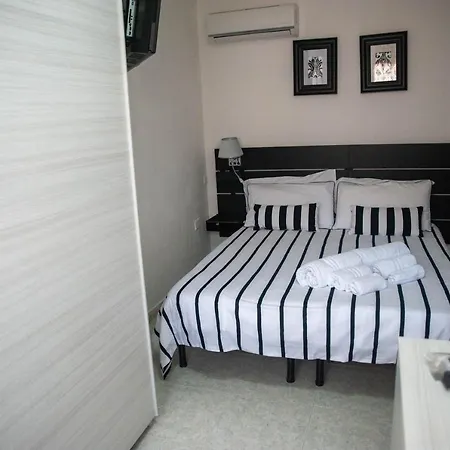 Casa Patrizia Iun Q4999 סיניסקולה