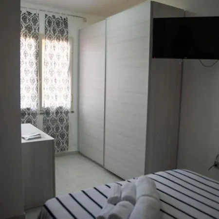 דירה Casa Patrizia Iun Q4999 סיניסקולה